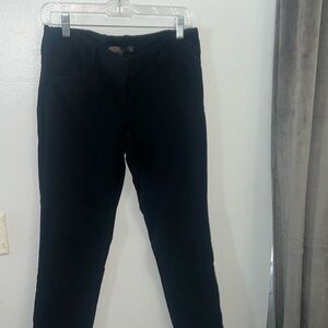 The Limited Exact stretch black pants size 6